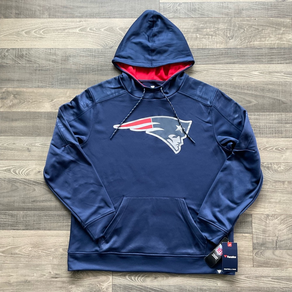 NWT Fanatics New England Patriots On The Ball Pullover Hoodie Men’s XL Navy Tech
